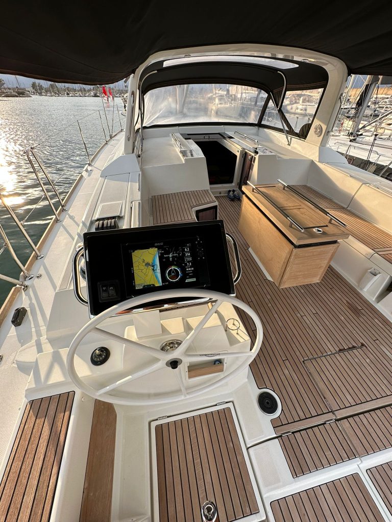 OCEANIS 55,1