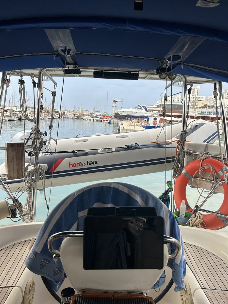 Bavaria 40