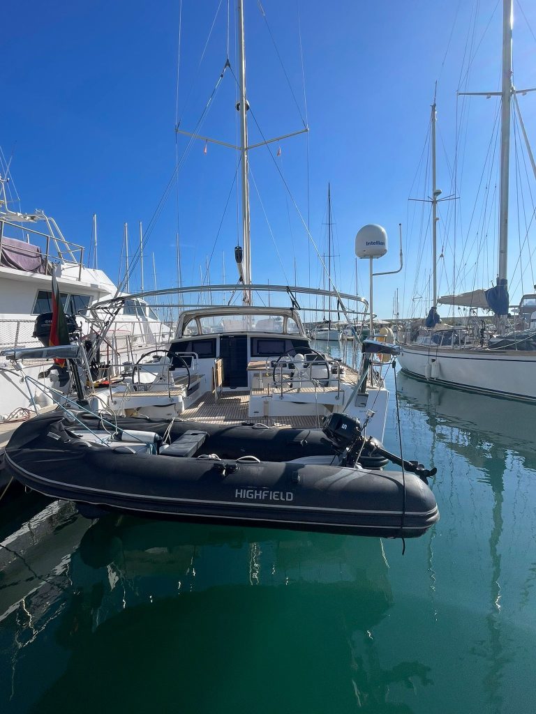 BENETEAU SENSE 55