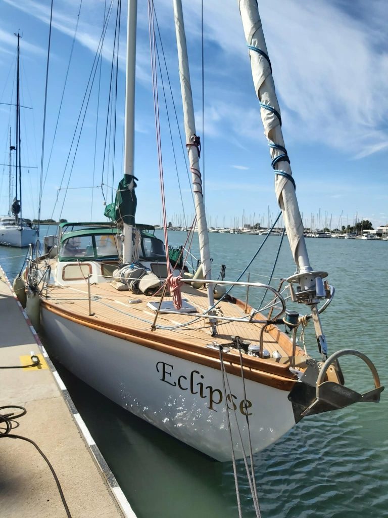 BRUCE ROBERTS 43