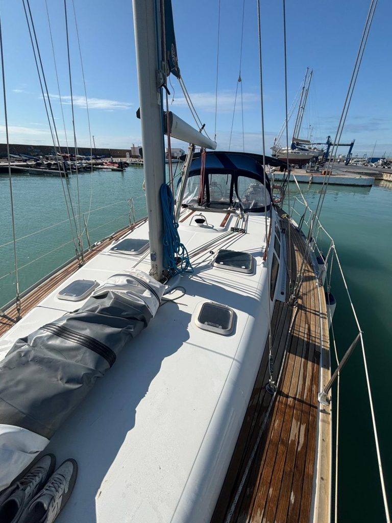 JEANNEAU SUN ODYSSEY 43