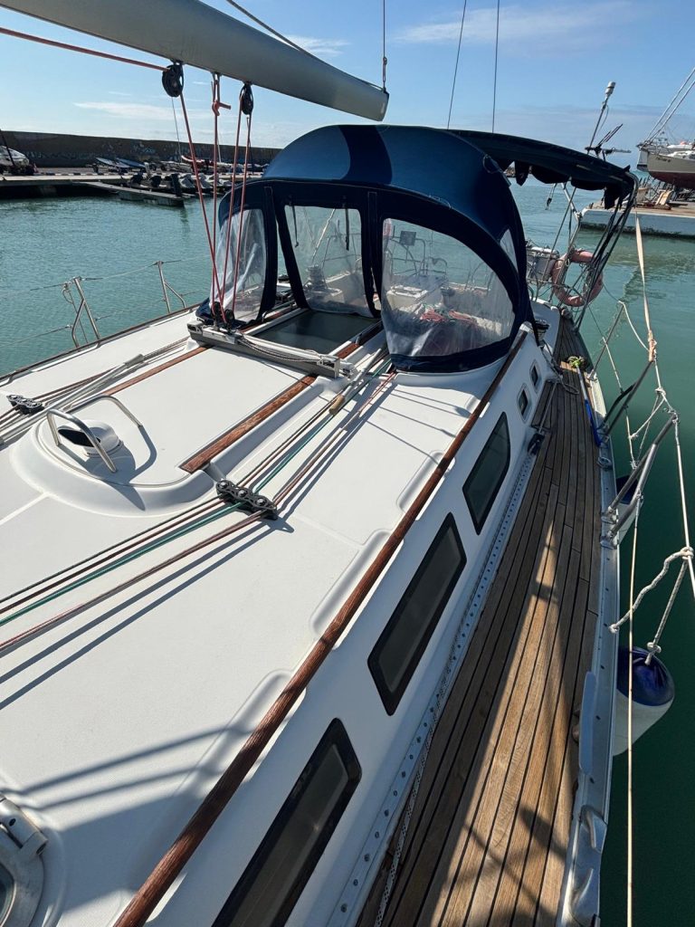 JEANNEAU SUN ODYSSEY 43