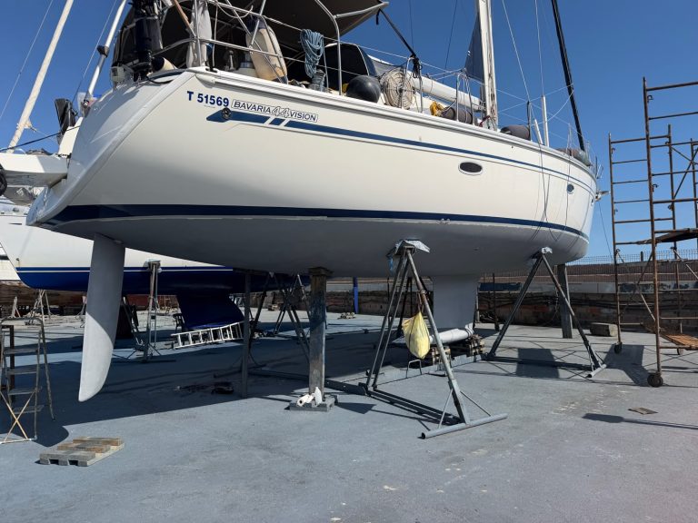 BAVARIA 44 VISION